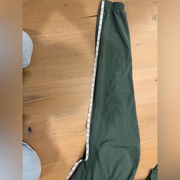 Old Navy active jumpsuit - Picture 6 of 12